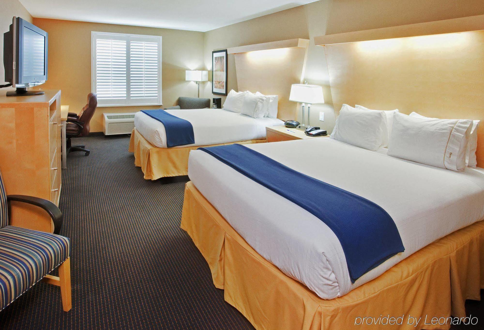 Holiday Inn Express Hotel & Suites Modesto-Salida By Ihg Ruang foto