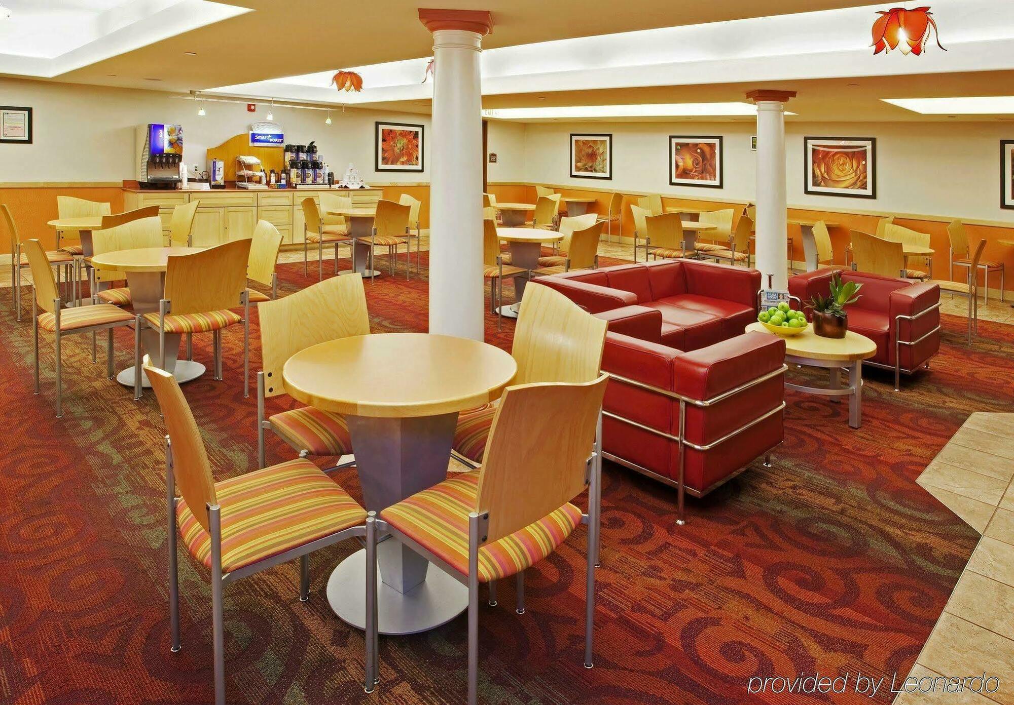Holiday Inn Express Hotel & Suites Modesto-Salida By Ihg Bagian luar foto